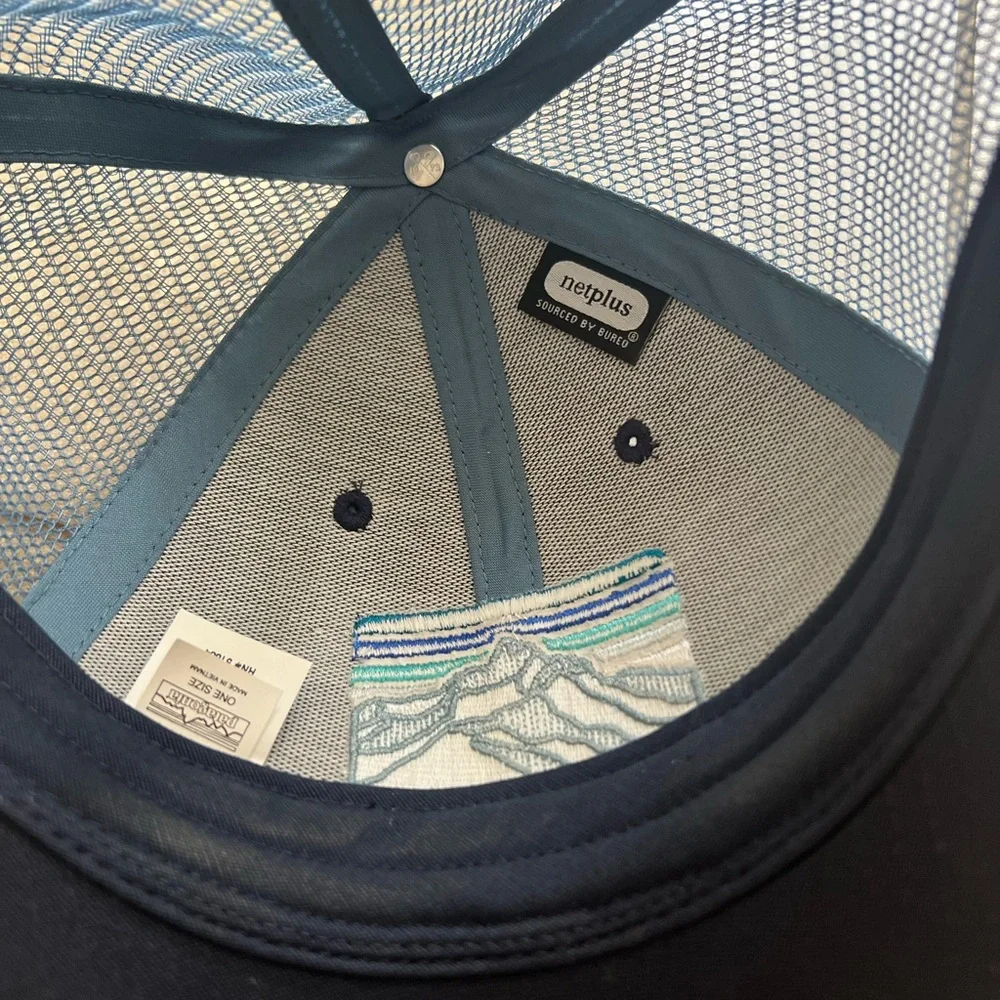 Patagonia Trucker Hat Navy Blue One Size LIKE NEW - Picture 2 of 5